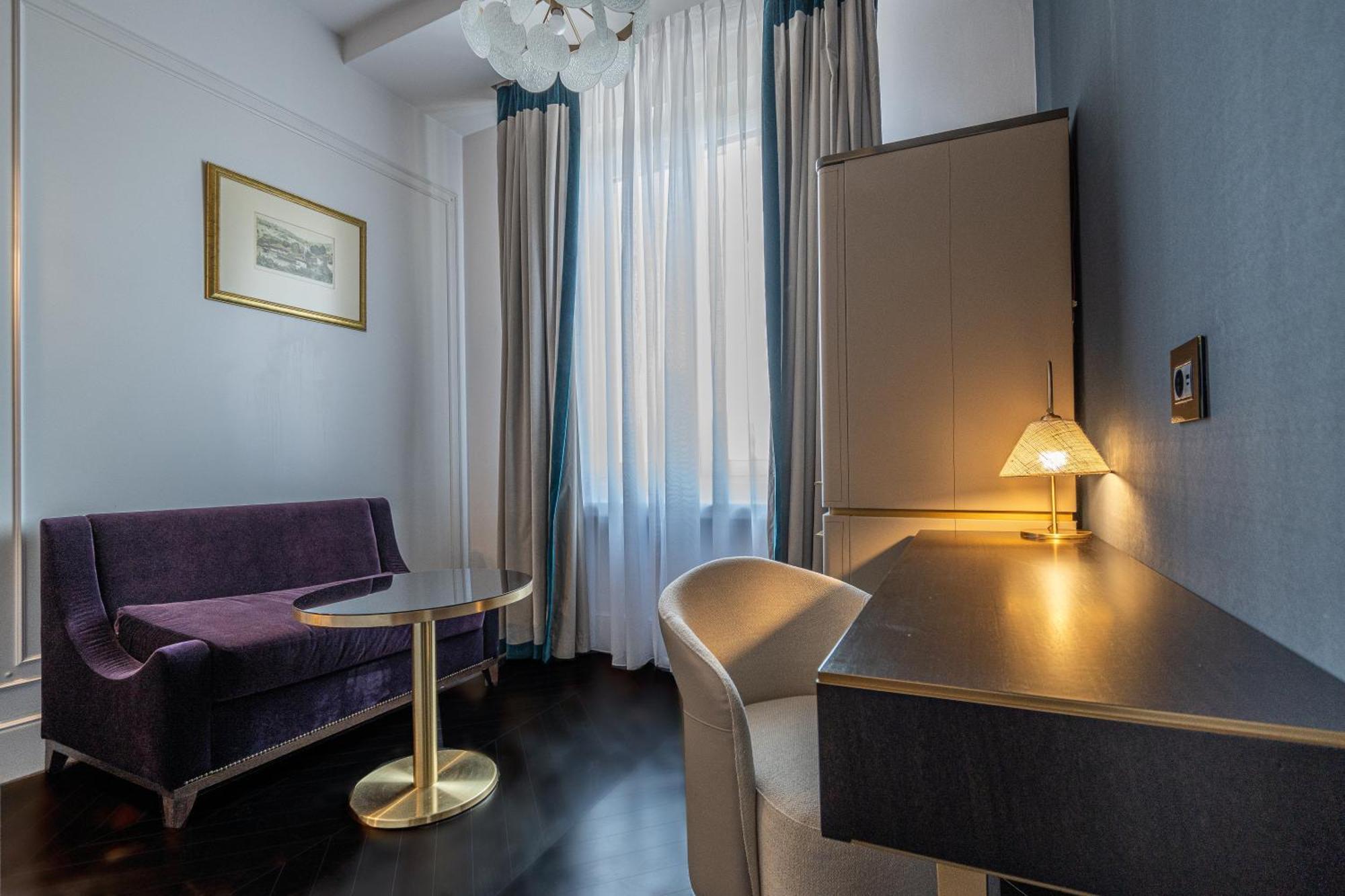 София Хотел Балкан, хотел от луксозната колекция Екстериор снимка A room at the hotel