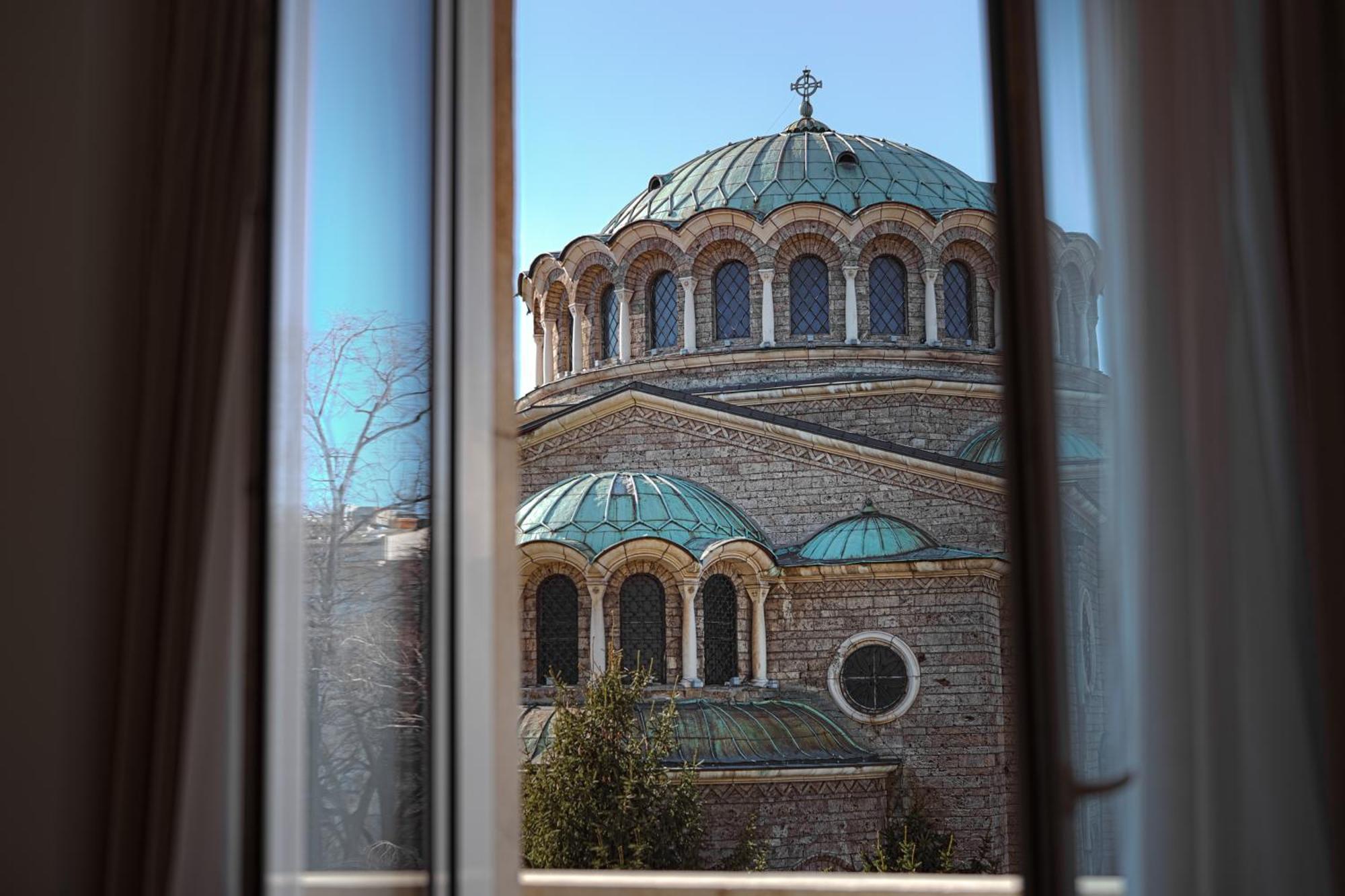 София Хотел Балкан, хотел от луксозната колекция Екстериор снимка The dome of the church