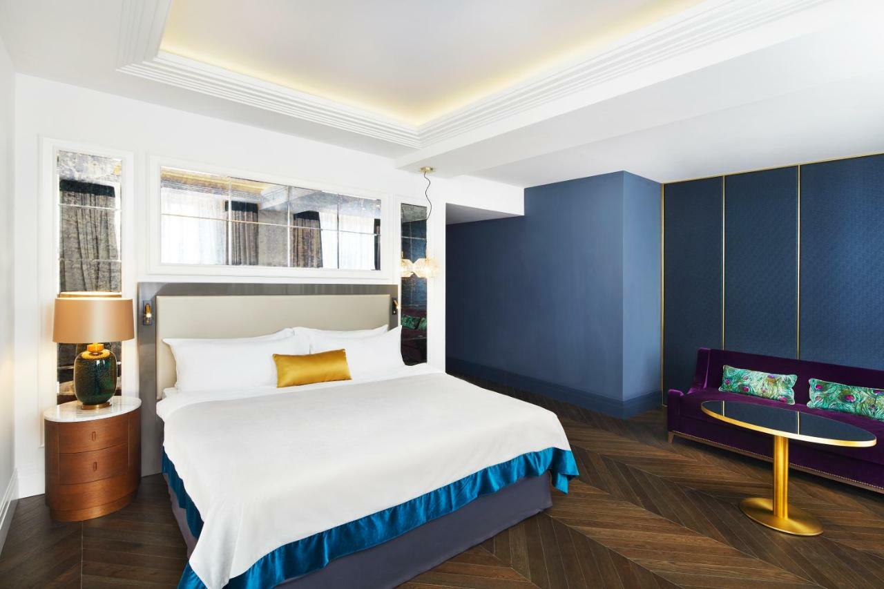 София Хотел Балкан, хотел от луксозната колекция Екстериор снимка A bedroom at The Ivy Collection