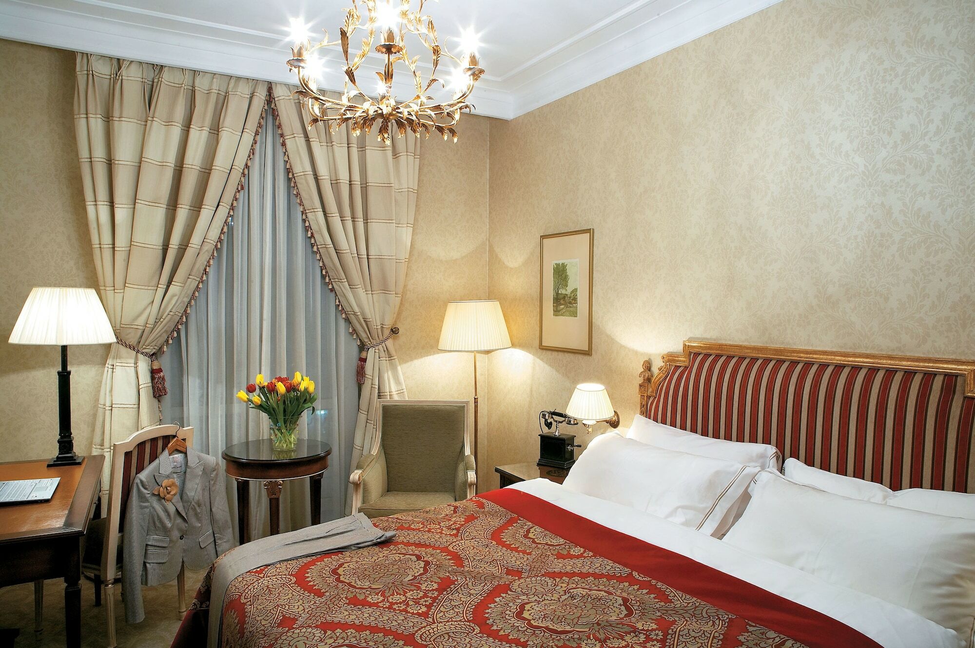 София Хотел Балкан, хотел от луксозната колекция Екстериор снимка A room at the hotel